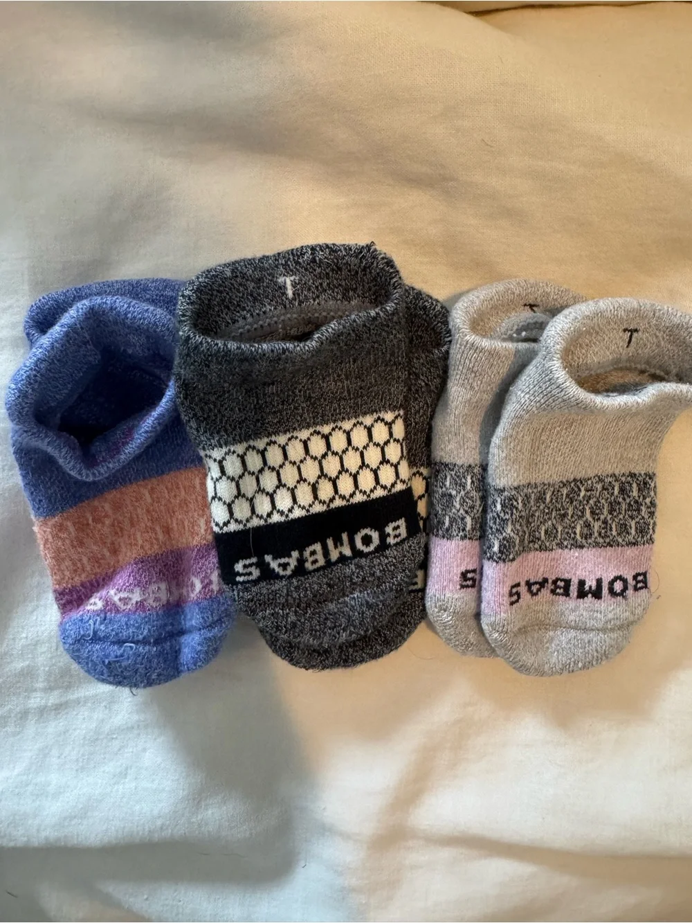 LIKE NEW Toddler Bombas Set